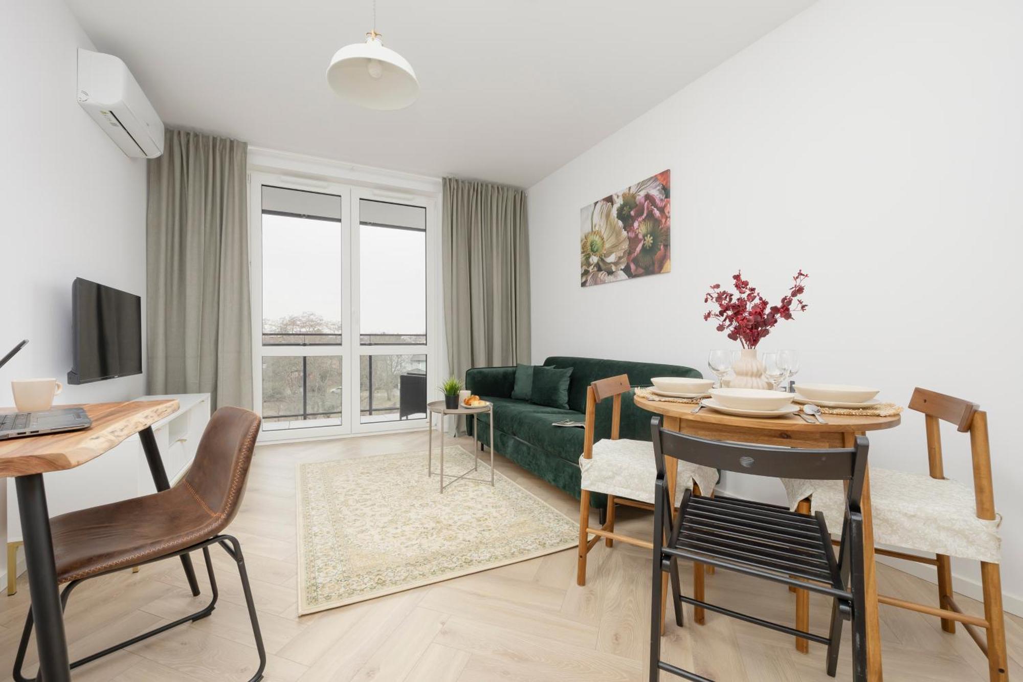 Modern Apartment With Balcony Near Aleje Jerozolimskie By Noclegi Renters Warsaw Exterior photo